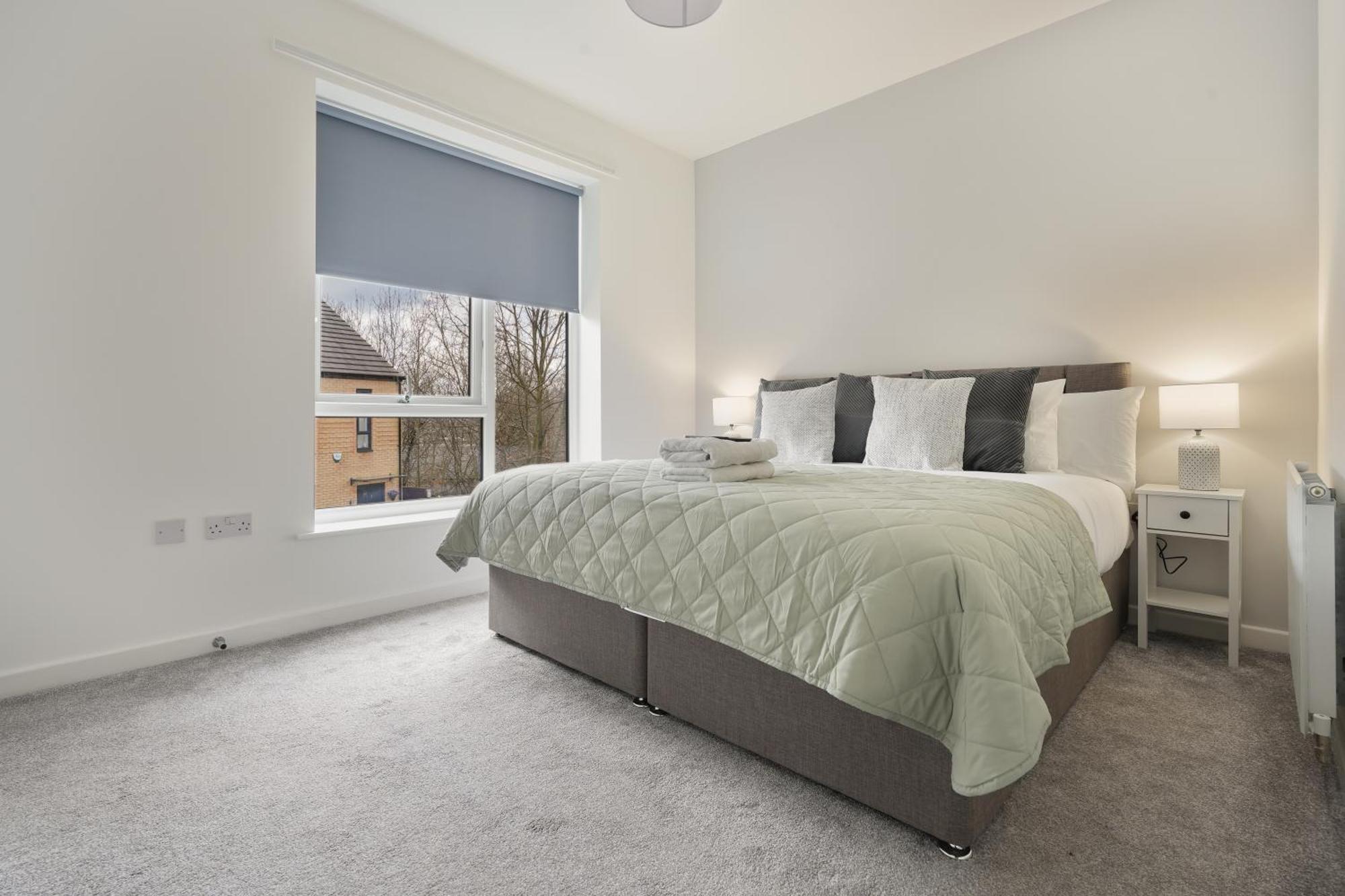 Mersey Way, Spacious 3 Bed Home, Close To Sheffield City Centre & Free Driveway Parking - Perfect For Workers, Groups & Families - Hosted By Stay Host Save Exterior photo